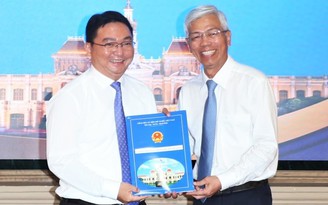 Nhân sự TP.HCM: Ông Nguyễn Trần Bình làm Chủ tịch UBND Q.11