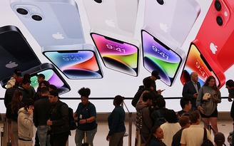 Giá bán trung bình của iPhone đạt gần 1.000 USD