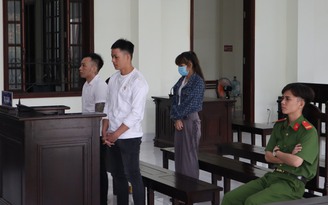 Bình Phước: Ổ nhóm tàng trữ, sử dụng ma túy ở Đồng Phú lãnh án tù