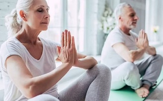 Nghiên cứu phát hiện tập yoga giúp ngăn ung thư lây lan và tái phát