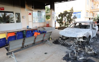 Hiện trường vụ nổ súng tấn công 2 trụ sở xã ở Đắk Lắk