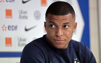 PSG ra điều kiện cho Mbappe