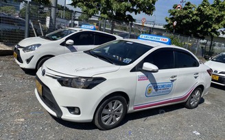 Cục Hàng không Việt Nam 'tuýt còi' gian lận cước taxi tại sân bay Tân Sơn Nhất