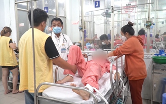 Bệnh viện Chợ Rẫy điều trị miễn phí cho thí sinh bị tai nạn trong kỳ thi