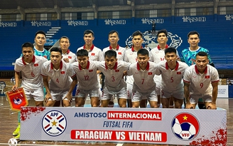 Bị dẫn 3 bàn, đội tuyển futsal Việt Nam vẫn hòa ấn tượng trước Paraguay