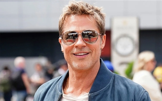 Brad Pitt 'không tuổi' trên trường quay phim giải đua xe F1