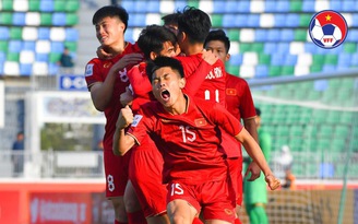 Sẽ có hai đội U.23 Việt Nam song song dẫn dắt bởi HLV Troussier và Hoàng Anh Tuấn