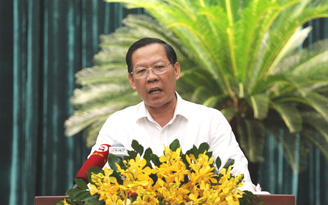 Chủ tịch Phan Văn Mãi trả lời các nhóm vấn đề tại kỳ họp HĐND TP.HCM