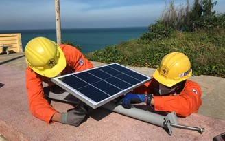 Tôi hạnh phúc khi được làm nhiều chuyện 'bao đồng'