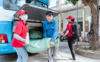 Sao Mai Việt Nam tri ân ngày Thương binh liệt sĩ