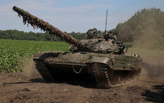 Chiến sự ngày 518: Xe tăng Ukraine ồ ạt tấn công lực lượng Nga?