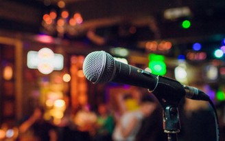 Khách hát karaoke bị đánh tử vong vì mâu thuẫn với ‘tay vịn’