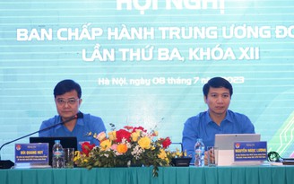 Khai mạc hội nghị Ban Chấp hành T.Ư Đoàn với hệ thống phòng họp không giấy