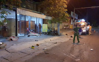 Tiền Giang: Tai nạn xe máy trên QL50, 2 người tử vong tại chỗ