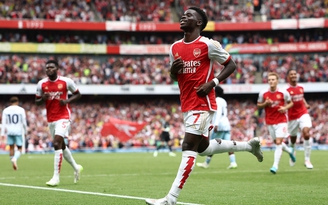 Ngoại hạng Anh: Arsenal khởi đầu với chiến thắng 'đổ mồ hôi' trước Nottingham Forest