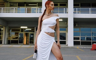 Từ nhẹ nhàng đến quyến rũ, thời trang cut out giúp nàng biến hóa với mọi style Từ nhẹ nhàng đến quyến rũ, thời trang cut out giúp nàng biến hóa với mọi style