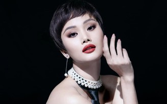 'Cô gái chăn trâu' Hương Ly gây chú ý khi thi Miss Universe Vietnam