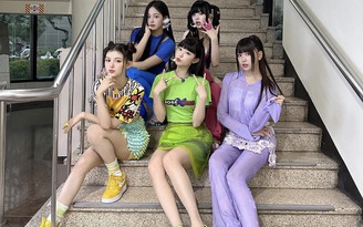 Bao nhiêu xu hướng mới ra đời nhưng Y2K vẫn giữ vững vị thế 'độc tôn' Bao nhiêu xu hướng mới ra đời nhưng Y2K vẫn giữ vững vị thế 'độc tôn'