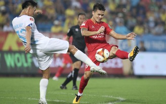 V-League 2023, Nam Định 1-2 Công an Hà Nội: Thắng nhờ quả phạt đền phút bù giờ