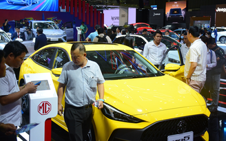 5 mẫu xe sedan giảm giá gần cả trăm triệu tại Việt Nam
