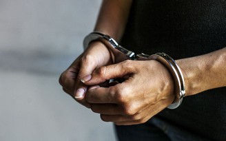 Xét xử 13 cựu công an phường nhận tiền tỉ để thả người