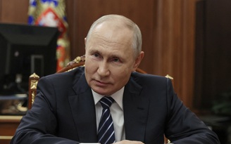 Tổng thống Putin chuẩn bị công du nước ngoài