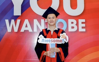 Nam sinh Lào từ tiếng Việt trung bình đến tốt nghiệp ĐH loại giỏi ở Việt Nam