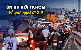 Đoàn người ùn ùn rồng rắn rời TP.HCM về quê nghỉ lễ Quốc khánh