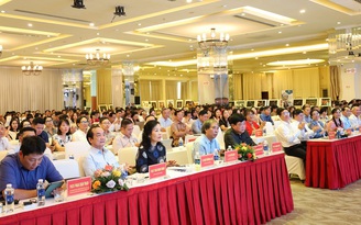 Nâng cao nhận thức, đổi mới quản lý văn học, nghệ thuật trong tình hình mới