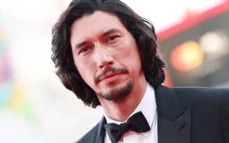 Ngôi sao Adam Driver không được phép lái xe đua Ferrari trong phim 'Ferrari'