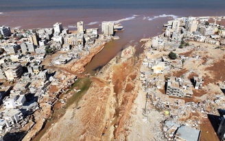 Lũ lụt ở Libya: Số người chết vượt 11.000, thi thể bị nước cuốn trôi khắp nơi