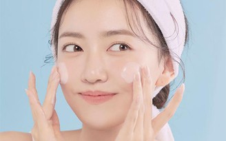 Mùa thu hanh khô da vẫn ẩm mượt căng bóng nhờ 6 bí quyết skincare dưới đây