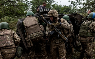 Binh sĩ Ukraine được NATO huấn luyện thừa nhận bị quân Nga áp đảo gần Kharkiv