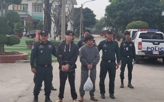 Lời khai của nghi phạm chém chết người mua cua rồi bỏ trốn sang Campuchia
