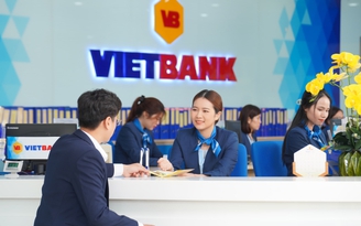 Chủ tịch ngân hàng Vietbank đã chi hơn 76 tỉ đồng mua vào 7 triệu cổ phiếu
