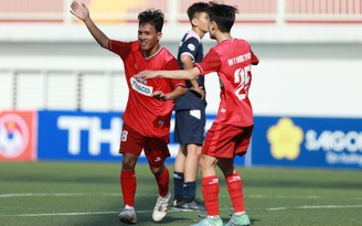 Trường ĐH Y Dược TP.HCM 3-1 Trường ĐH Ngân hàng TP.HCM: K'Njan Mos lập hat-trick đẹp