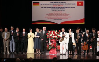 Chủ tịch nước Võ Văn Thưởng cùng Tổng thống Đức Frank-Walter Steinmeier thưởng thức nhạc Jazz