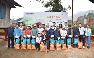 Lần đầu tiên ABBANK phát động gây quỹ 50.000 cây gỗ lớn cho tỉnh Quảng Bình