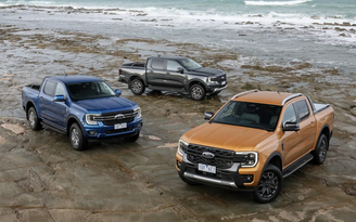 Ford Ranger lần đầu tiên vượt Toyota Hilux để giành ngôi vương doanh số sau 28 năm