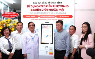 TP.HCM: Q.1 ra mắt mô hình chuyển đổi số ở bệnh viện, tiệm cầm đồ