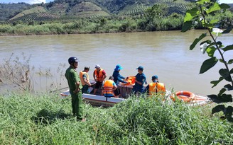 Tìm thấy thi thể thanh niên 19 tuổi bị cuốn trôi trên sông Đạ Huoai