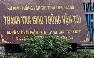 Thanh tra giao thông Tiền Giang 'tha bổng' cho xe vi phạm