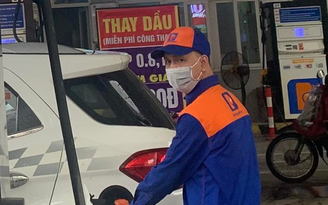 Giá xăng RON 95 tăng 33 đồng/lít, giá dầu giảm sâu