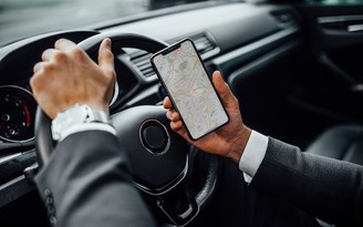 Android 'học hỏi' iOS 18, sắp ra mắt tính năng chống say xe