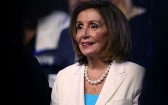 Bị thương khi đi công tác nước ngoài, bà Nancy Pelosi phải phẫu thuật thay khớp háng