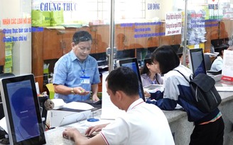 Chủ tịch TP.HCM siết chặt kỷ cương, yêu cầu 5 'rõ'