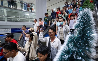 Lưu ngay các tuyến buýt kết nối 14 nhà ga đón Giáng sinh cùng metro số 1