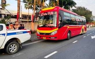 Quảng Nam: Phạt chủ xe khách 45 triệu đồng vì nhồi nhét khách
