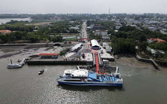 Đề xuất mở tuyến phà biển từ TP.HCM đi Tiền Giang chỉ 30 phút