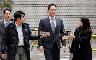 Chủ tịch Samsung bất ngờ được tuyên trắng án